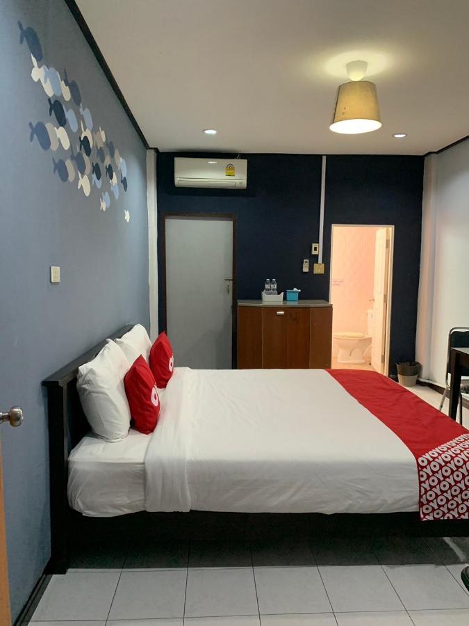 Hotel Pha Mansion Chachoengsao Esterno foto