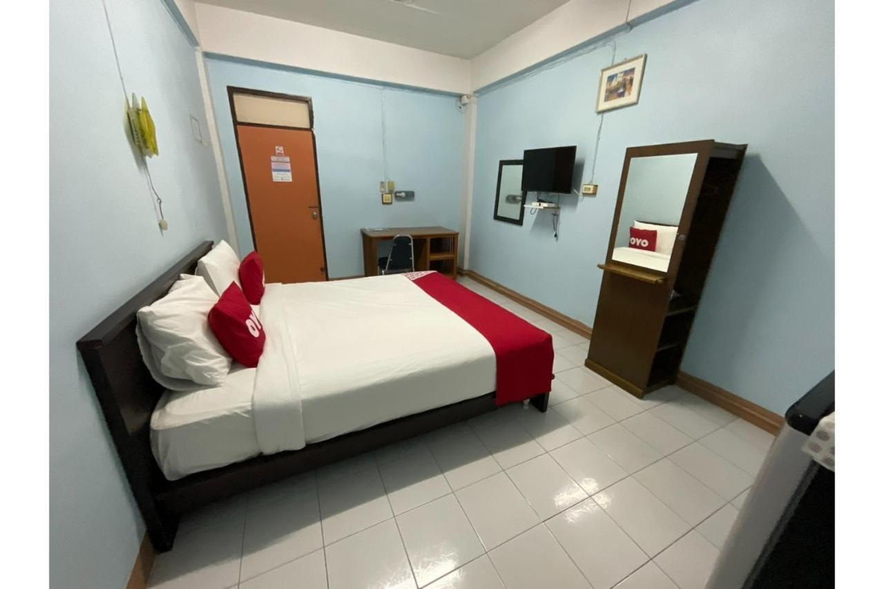 Hotel Pha Mansion Chachoengsao Esterno foto
